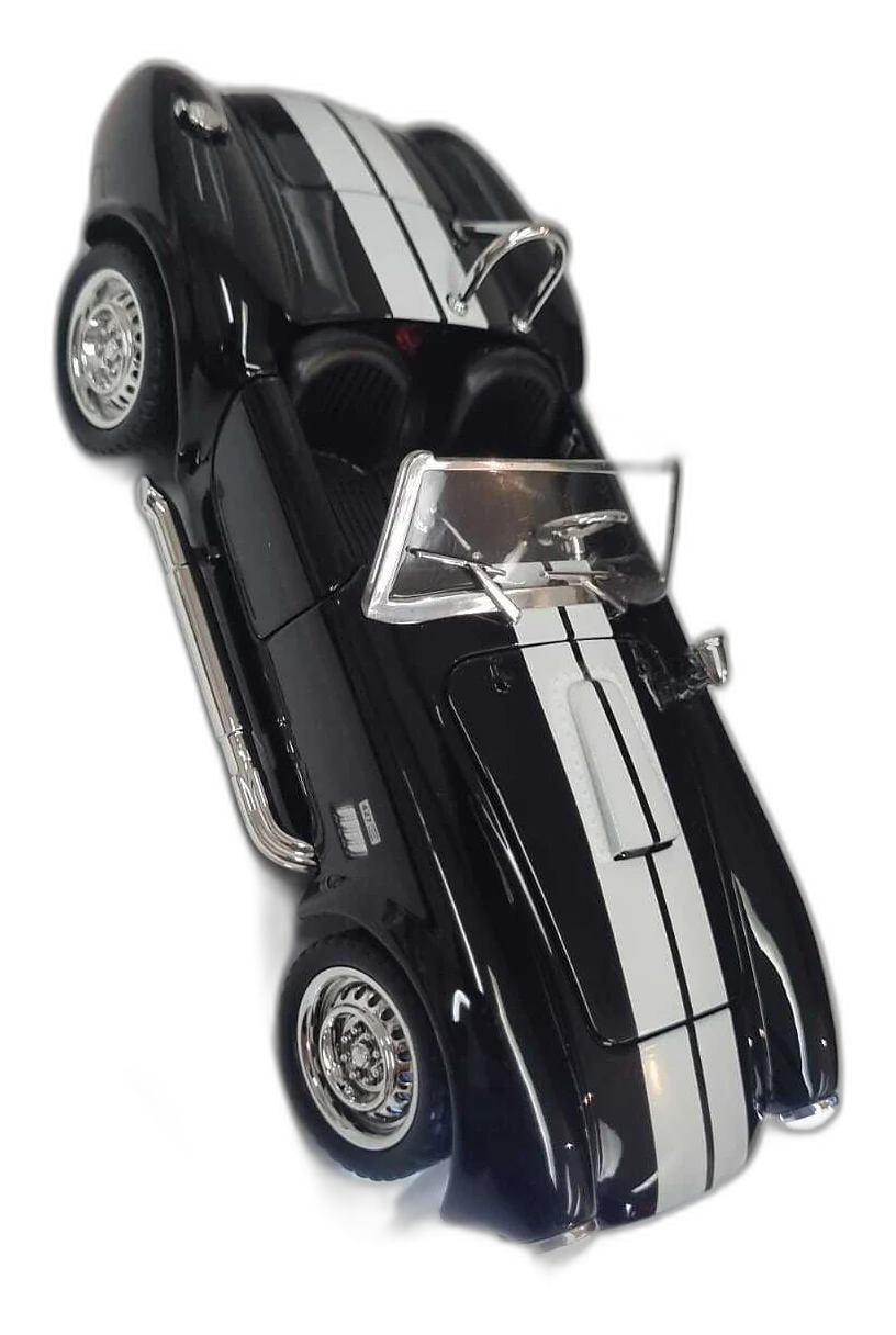 Réplica Cobra Preta 1:24 4